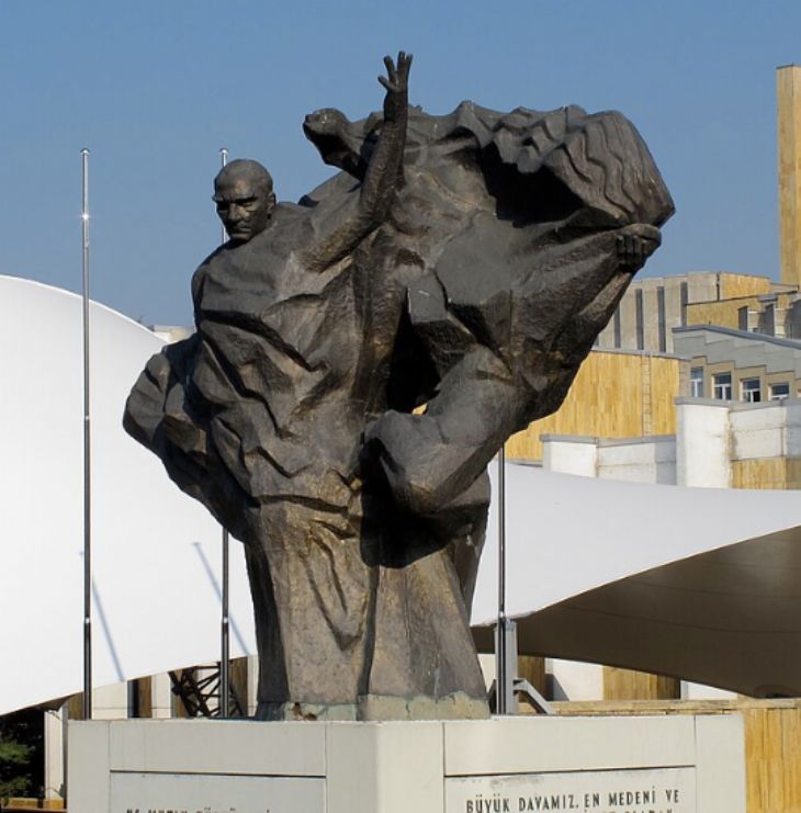 Hacettepe Sıhhiye Kampüsü Tıp ve Sağlık Bilimleri  Öğrencileri İçin Kız Yurdu Seçimi